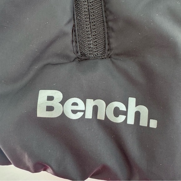 Bench-Girl’s Black Vest girls large - Picture 3 of 9